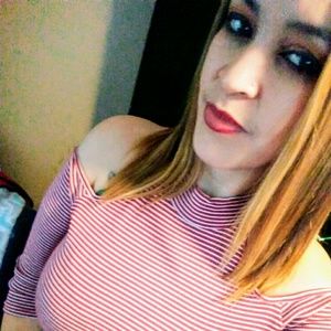 Meet your Posher, Omayra